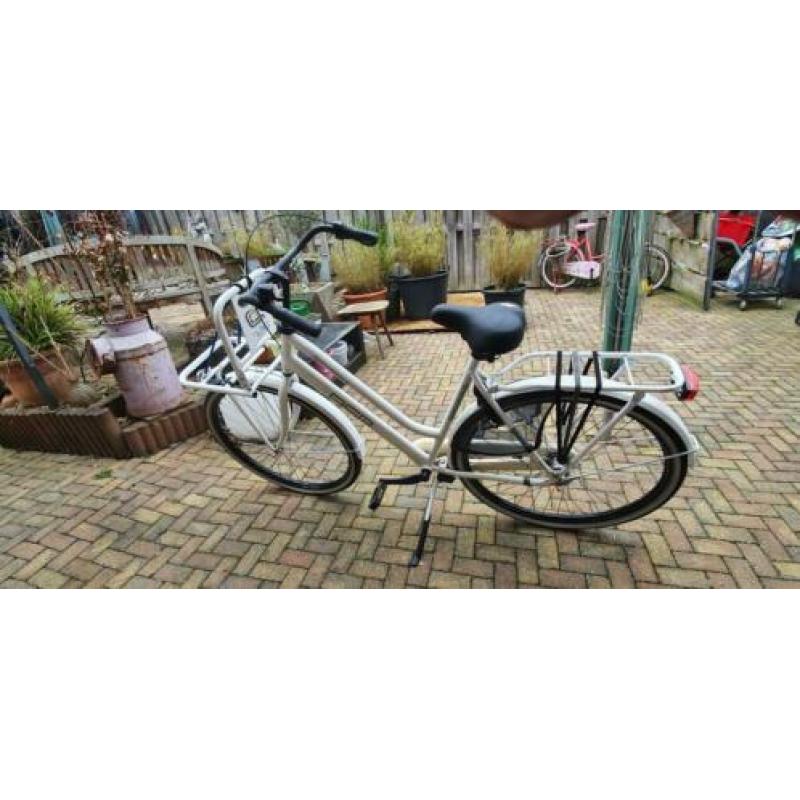 Een zeer mooie DSP dames/omafiets