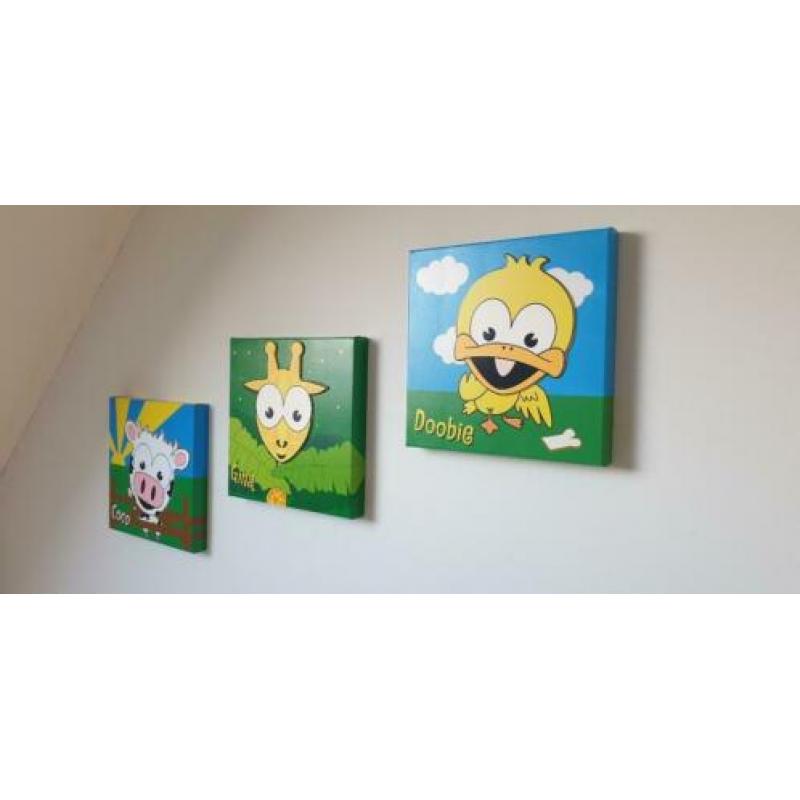 3 Schilderij-Kapstok-3 Kleding/hangers met Dieren ALS NIEUW