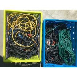 Partij professionele audio kabels en patch panel