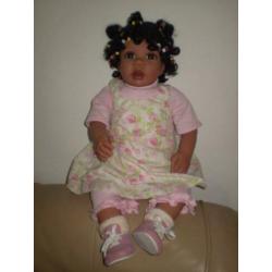 Chari Hannie Posch