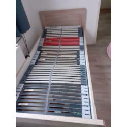 1 pers bed met electrische laten bodem
