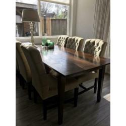 Mooie kersenhouten eettafel met laden