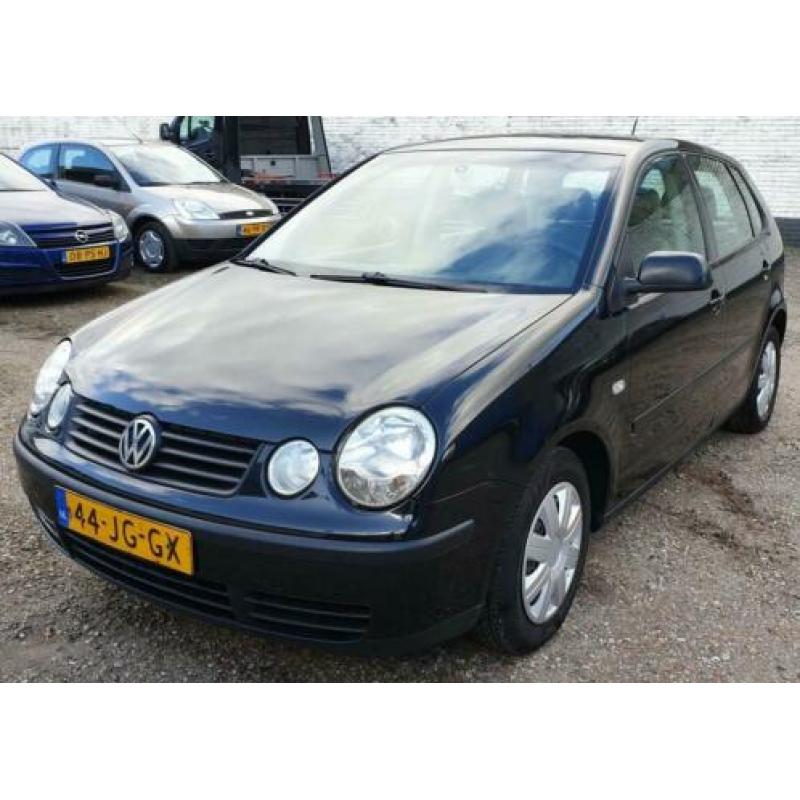 Volkswagen Polo 1.4-16V Comfortline ZEER MOOIE,5 Drs top ond