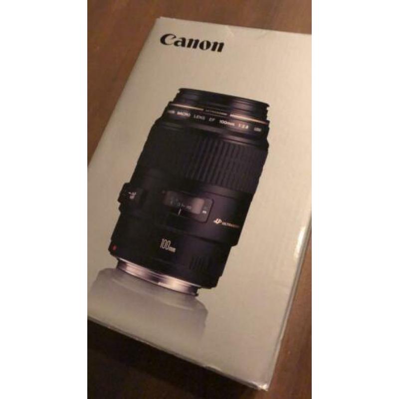 Canon 100mm f2.8 USM Macro