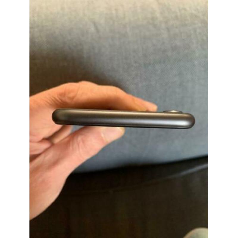 iphone 8 64gb