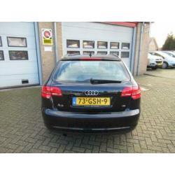 Audi A3 Sportback 1.6 Ambiente Pro Line Automaat Leder, Pano