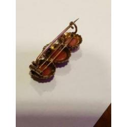 Mooie 14 karaat gouden Broche met Bloedkoralen