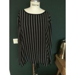 NORAH top zwart/wit maat 48