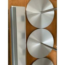 Loewe aluminium center Speaker met kabel zgan