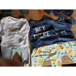 Babykleding maat 50 / 56 - 49 stuks jongens
