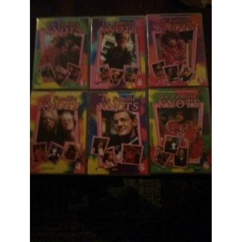 6 dvd's Familie Knots