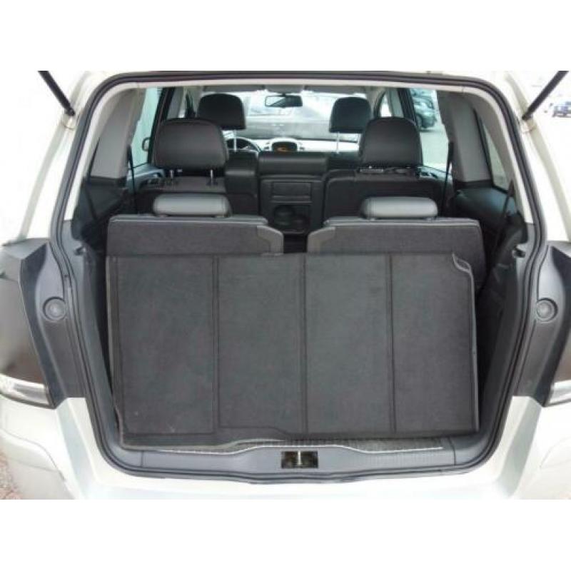 Opel Zafira *7-Pers* 2.2 150PK Leer/Stof Navi Trekh Clima 7