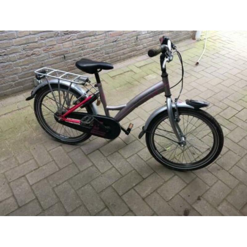 Loekie meisjes fiets 16inch