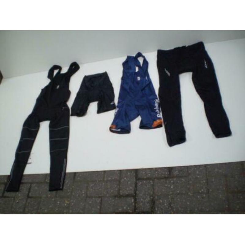 xxx 21-2 GEBRUIKTE WIELERKLEDING VOOR MAAR 7 EURO PER ITEM