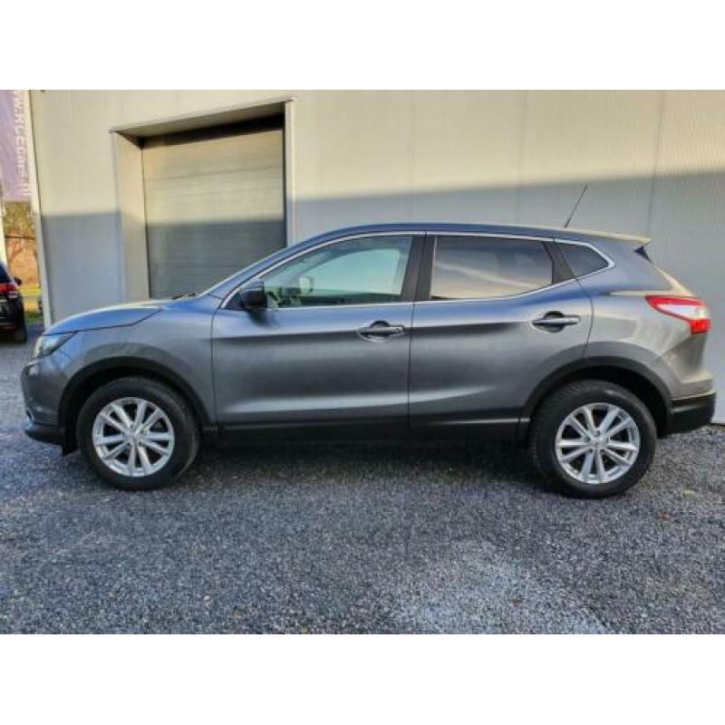Nissan Qashqai 1.2 Connect Edition NAVI CLIMA CAMERA PAN.DAK