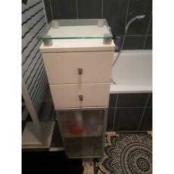 Badkamer kastje