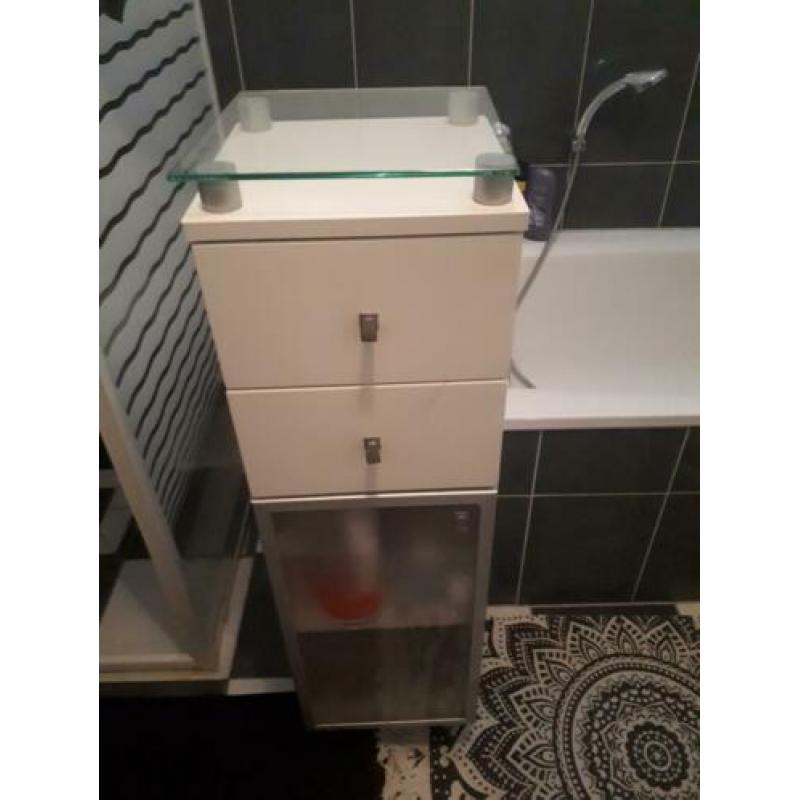 Badkamer kastje