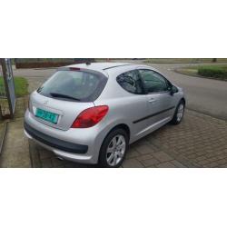 Peugeot 207 1.6 VTi XS