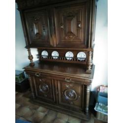 Antieke kast