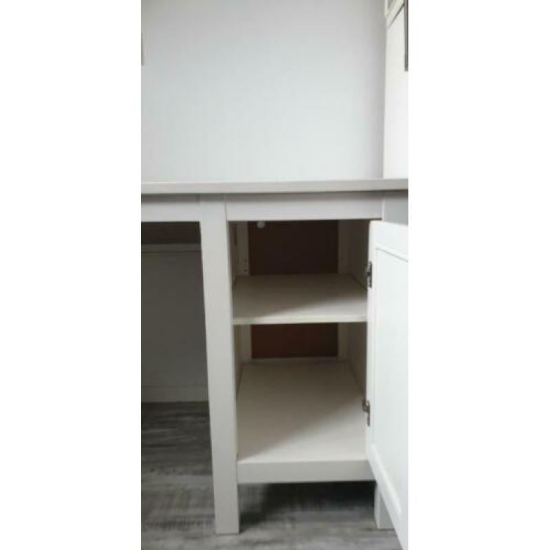 Ikea bureau