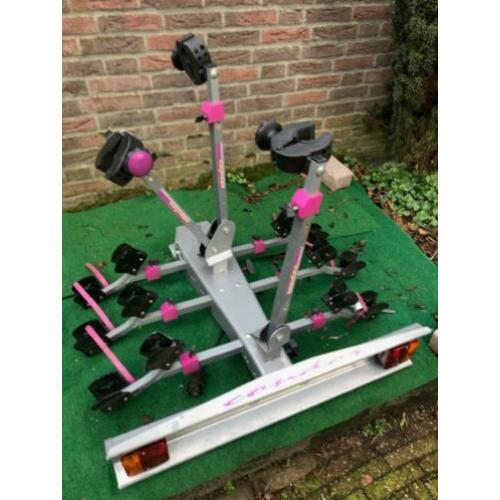 fietsendrager,voor 3 fiesten, condor, zgan,aluminium, 65€