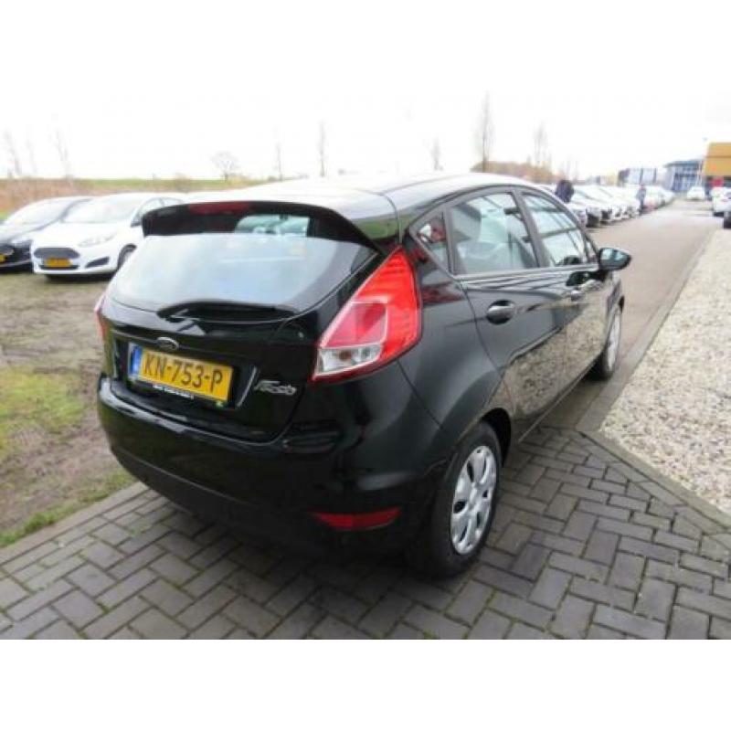 Ford Fiesta 1.5 TDCi Style Ultimate Lease Edition Navi Airco