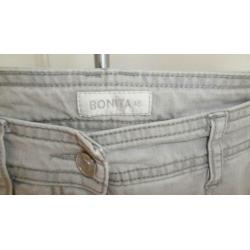 Lichtgrijze broek BONITA 48