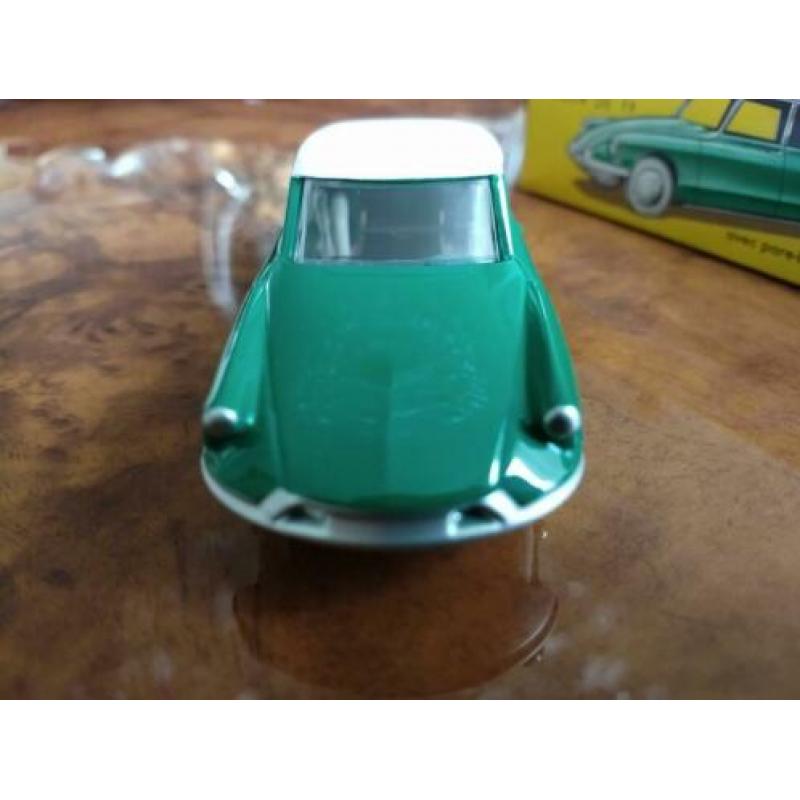 Dinky toys