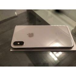 IPhone X wit