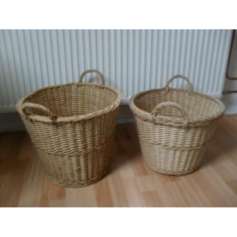 rieten manden