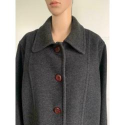 D914 Grijs wollen winterjas maat 44/46 jas winter wol grijs