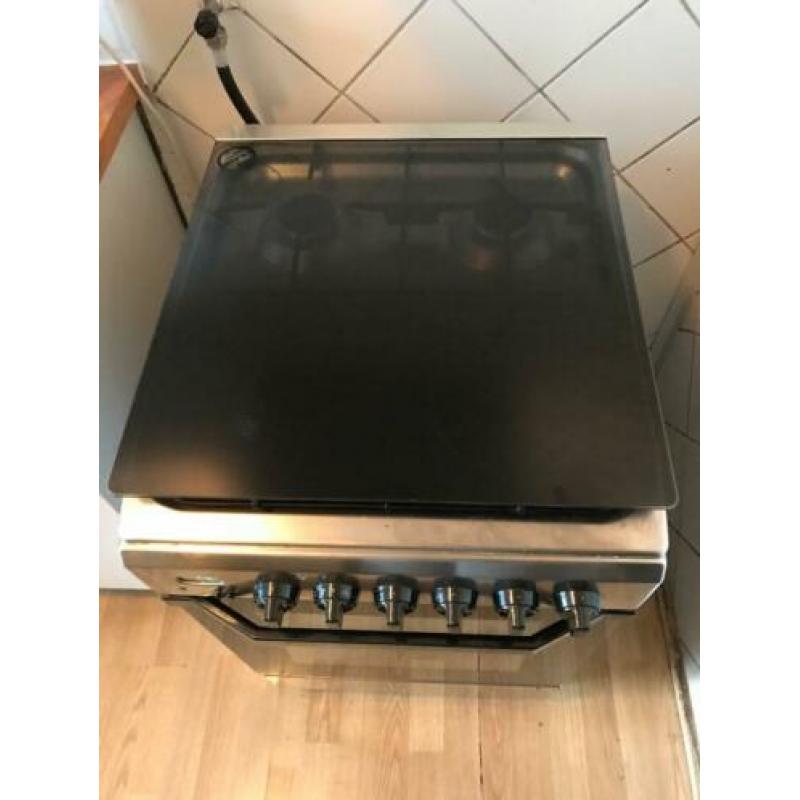 Indesit Gasfornuis + oven