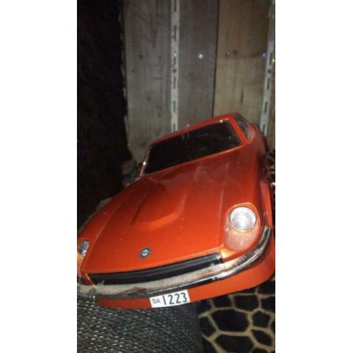 Mooie kap Nissan fairlady originele lakkleur verlicht