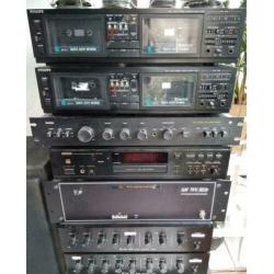 100 V versterkers (2x) en ringleidingversterker