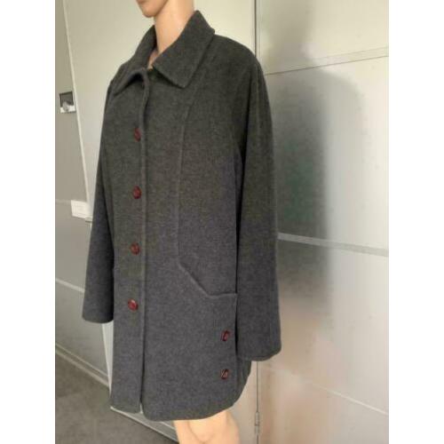 D914 Grijs wollen winterjas maat 44/46 jas winter wol grijs