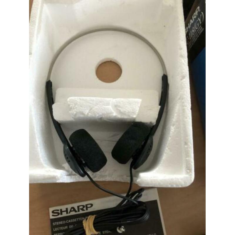 Sharp walkman