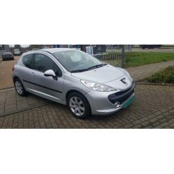 Peugeot 207 1.6 VTi XS