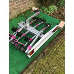fietsendrager,voor 3 fiesten, condor, zgan,aluminium, 65€