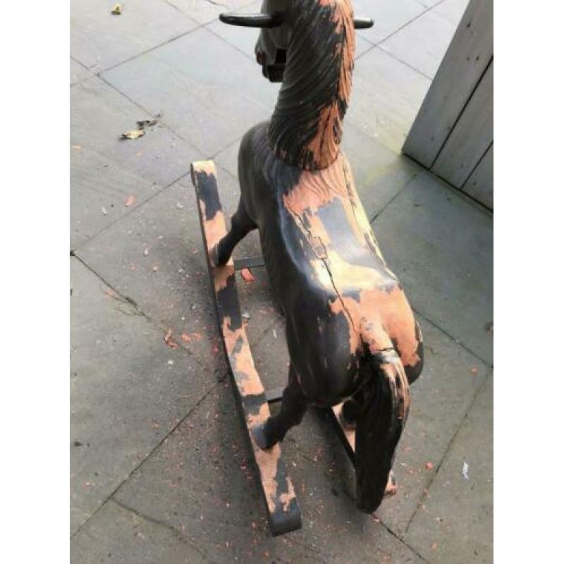 Massief houten hobbelpaard opknapper