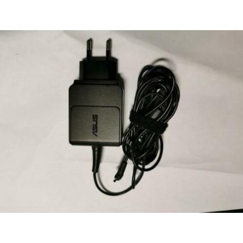 Laptop lader, merk Asus voor €10