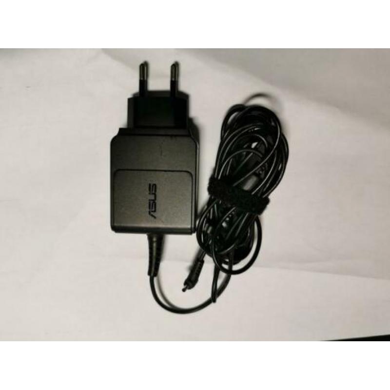 Laptop lader, merk Asus voor €10