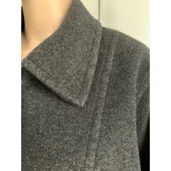 D914 Grijs wollen winterjas maat 44/46 jas winter wol grijs