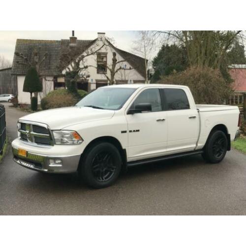 Dodge RAM PICKUP Dodge Ram 1500 5.7 V8 HEMI 396 PK LPG NAV
