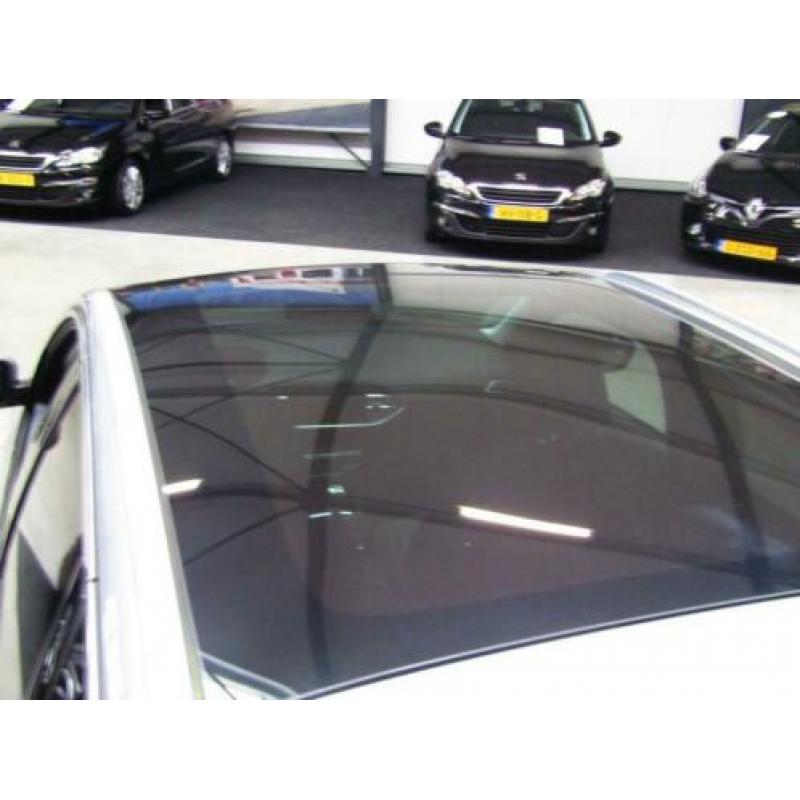 Peugeot 308 SW 1.6 BlueHDI Blue Lease Executive navi pdc 2x