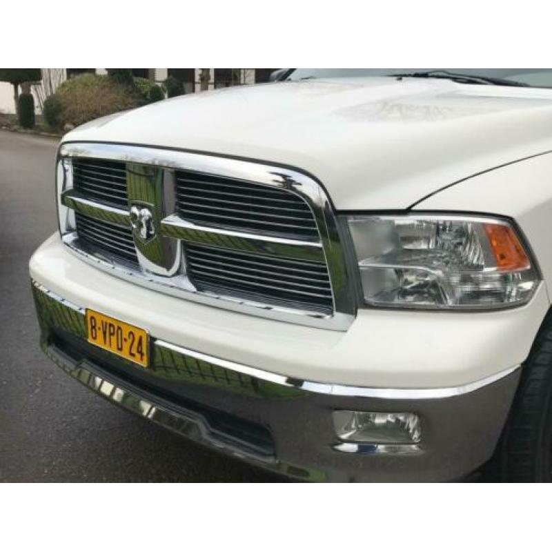Dodge RAM PICKUP Dodge Ram 1500 5.7 V8 HEMI 396 PK LPG NAV