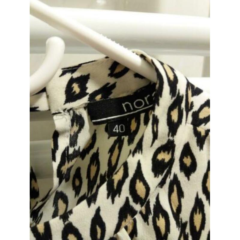 Norah top 2 stuks mt 40