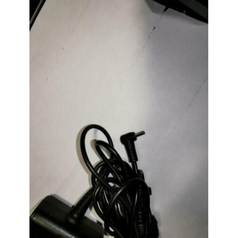 Laptop lader, merk Asus voor €10