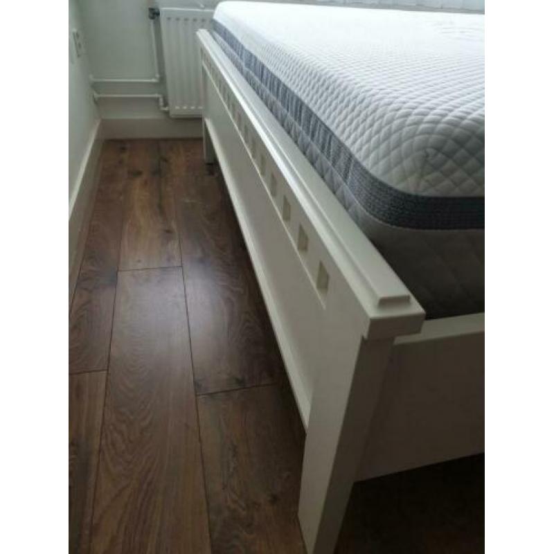 Twee persoonsbed 180x200