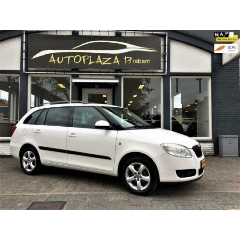 Skoda Fabia Combi 1.6-16V / CRUISE/ PDC/ CLIMA/ AUX/ LM VELG