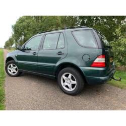 Mercedes-benz M-klasse 270 CDI Automaat/Leder/Navi/Youngtime